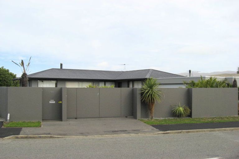 Photo of property in 61 Taylors Mistake Road, Scarborough, Christchurch, 8081