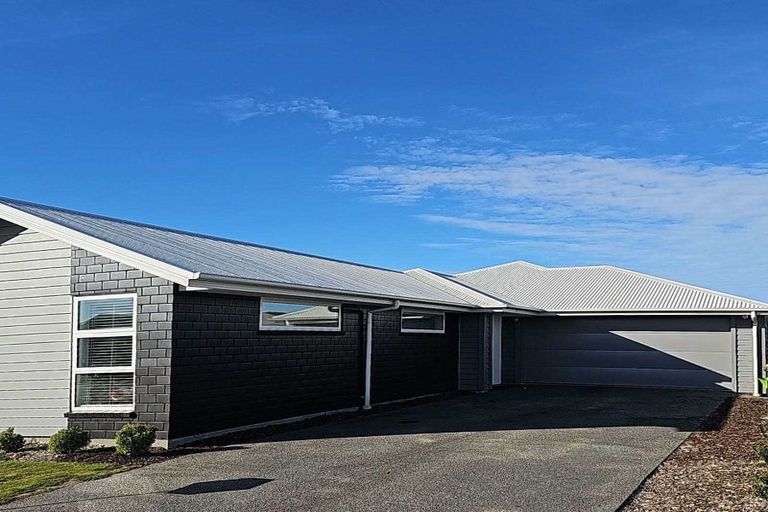 Photo of property in 29 Harness Way, Rolleston, 7615