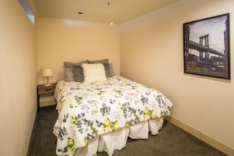Photo of property in Civic Chambers Apartments, 7/25 Cuba Street, Te Aro, Wellington, 6011