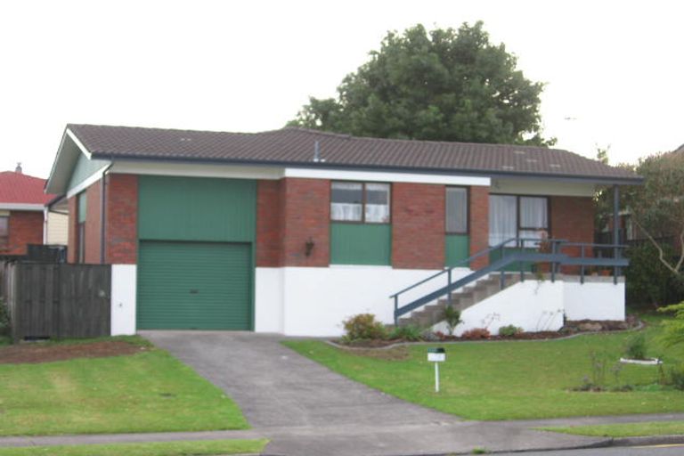 Photo of property in 1/3 Palomino Drive, Henderson, Auckland, 0612