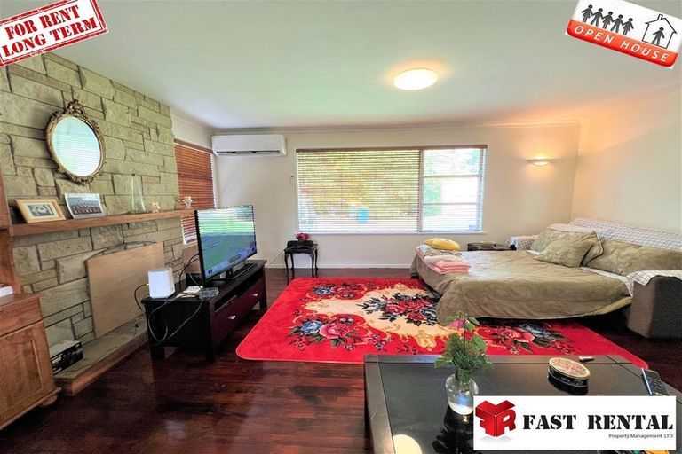 Photo of property in 140 Moore Street, Hillcrest, Auckland, 0627