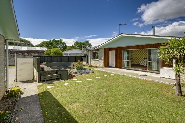 Photo of property in 40 Ardrossan Avenue, Flaxmere, Hastings, 4120