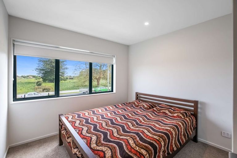Photo of property in 1c Falabella Lane, Karaka, Papakura, 2113