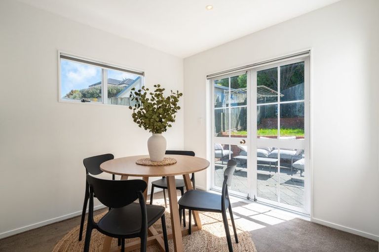 Photo of property in 50a Ashton Fitchett Drive, Brooklyn, Wellington, 6021