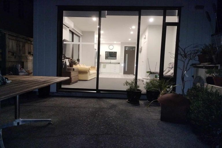 Photo of property in 31 Ron Deal Way, Epuni, Lower Hutt, 5011