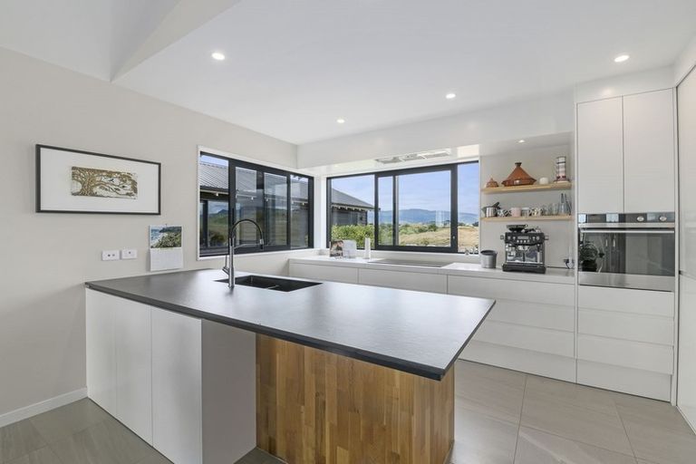 Photo of property in 161 Harakeke Road, Te Horo, Otaki, 5581