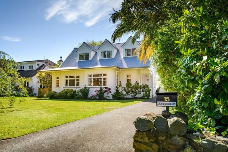Photo of property in 15 Elmira Avenue, Hokowhitu, Palmerston North, 4410