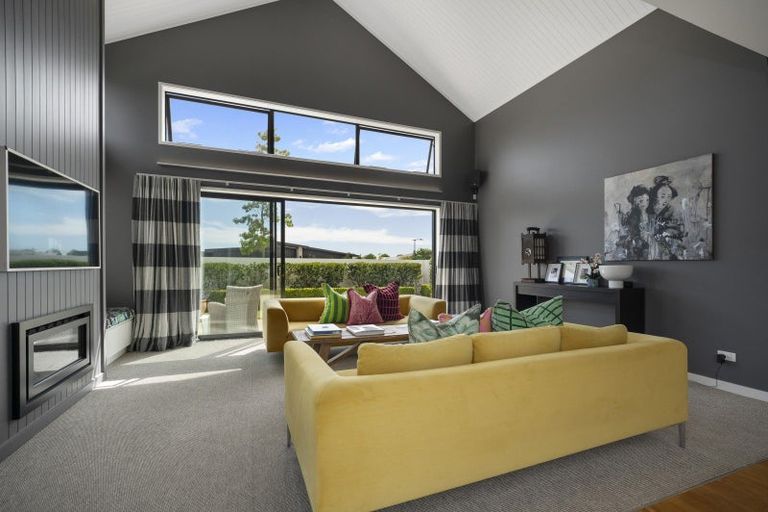 Photo of property in 16 Saint Thomas Avenue, Pyes Pa, Tauranga, 3112