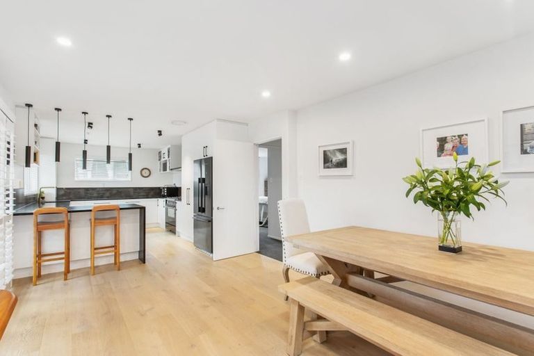 Photo of property in 106 Regency Crescent, Redwood, Christchurch, 8051