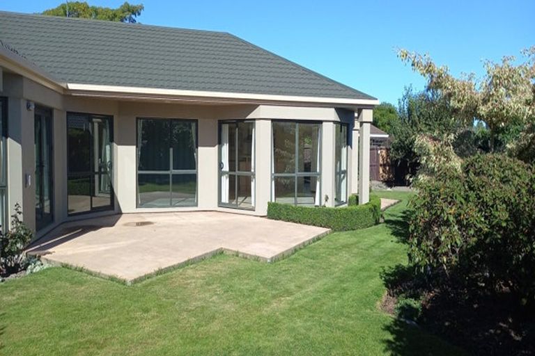 Photo of property in 68a Trafford Street, Harewood, Christchurch, 8051