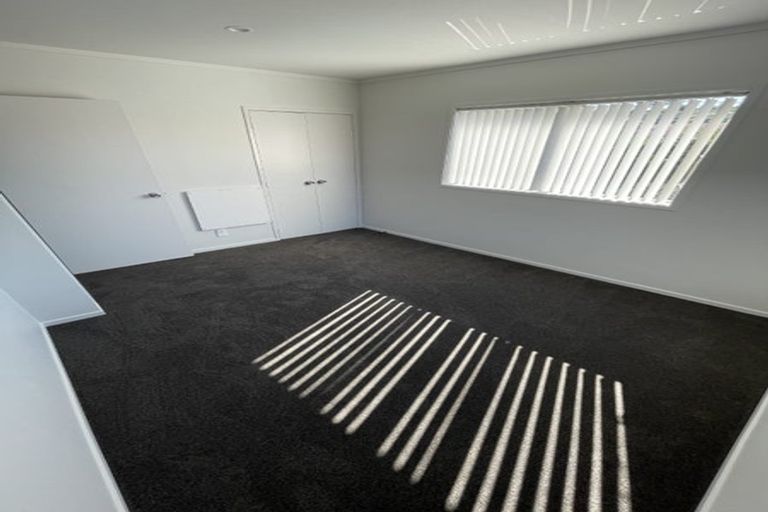 Photo of property in 1/5 Glen Road, Browns Bay, Auckland, 0630