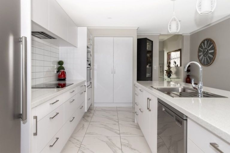 Photo of property in 3 Fortis Place, Riverdale, Gisborne, 4010