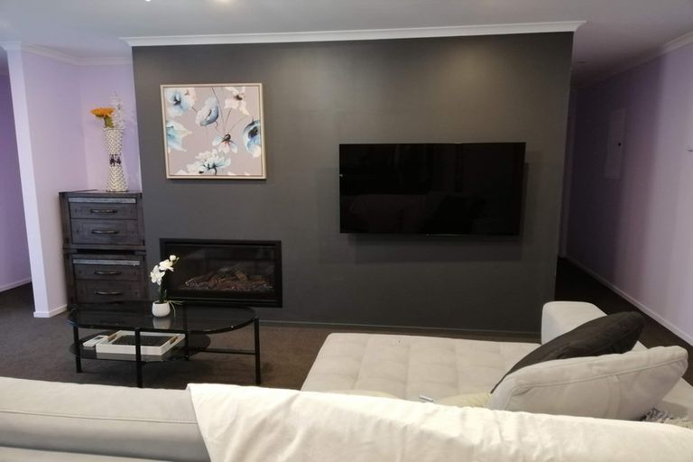 Photo of property in 12 Silver Street, Lower Shotover, Queenstown, 9304