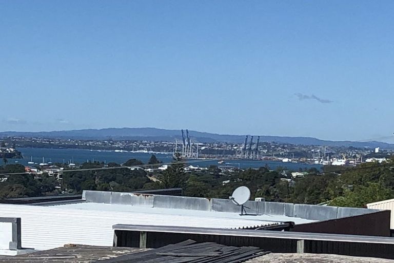 Photo of property in 7/241 Hinemoa Street, Birkenhead, Auckland, 0626