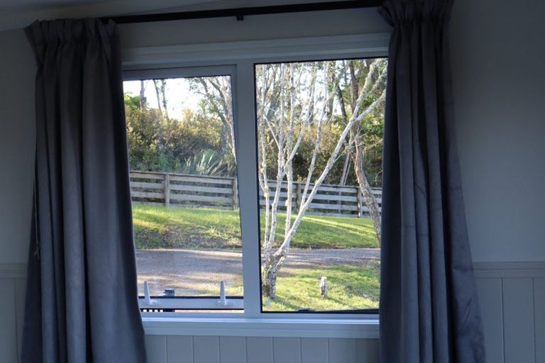 Photo of property in 27 Zanders Road, Helensville, Waimauku, 0882