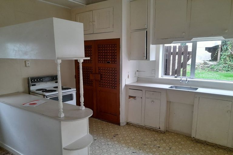 Photo of property in 21 Roslyn Terrace, West End, Timaru, 7910