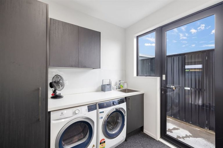 Photo of property in 7 Picadilly Avenue, Casebrook, Christchurch, 8051