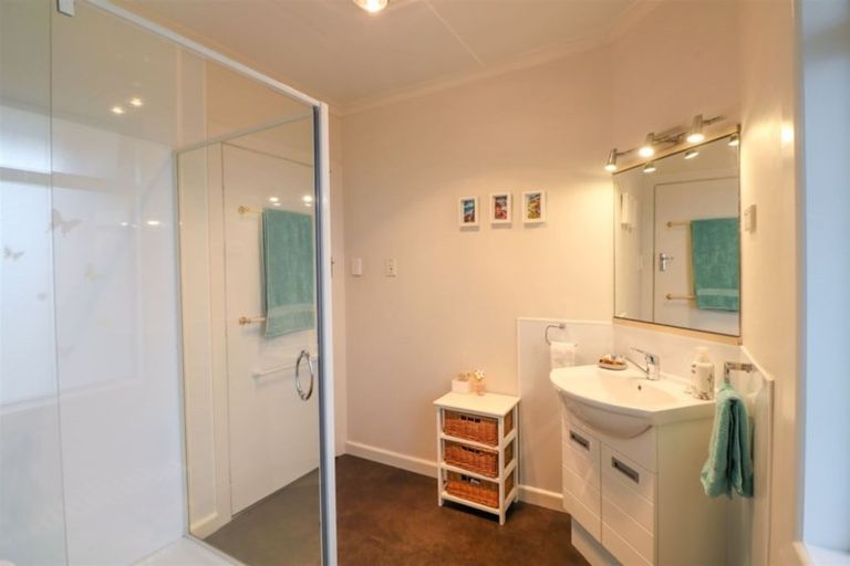 Photo of property in 7 Athol Place, Highfield, Timaru, 7910