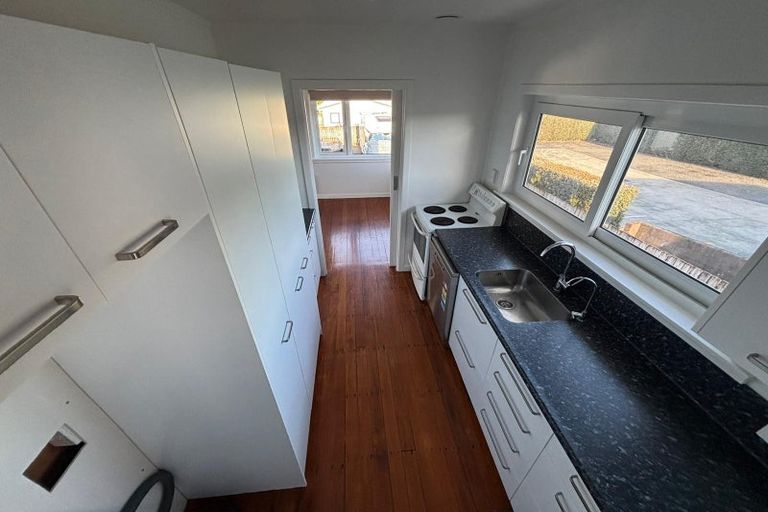 Photo of property in 105 Lincoln Road, Henderson, Auckland, 0610