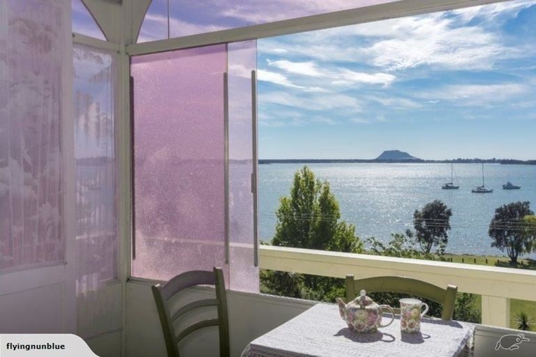 Photo of property in 39 Harbour View Road, Omokoroa, 3114