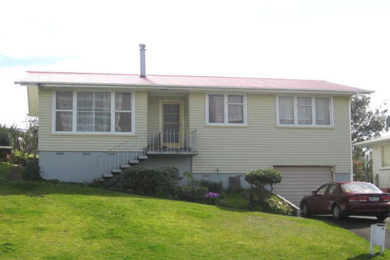 Photo of property in 6 Marama Crescent, Spotswood, New Plymouth, 4310