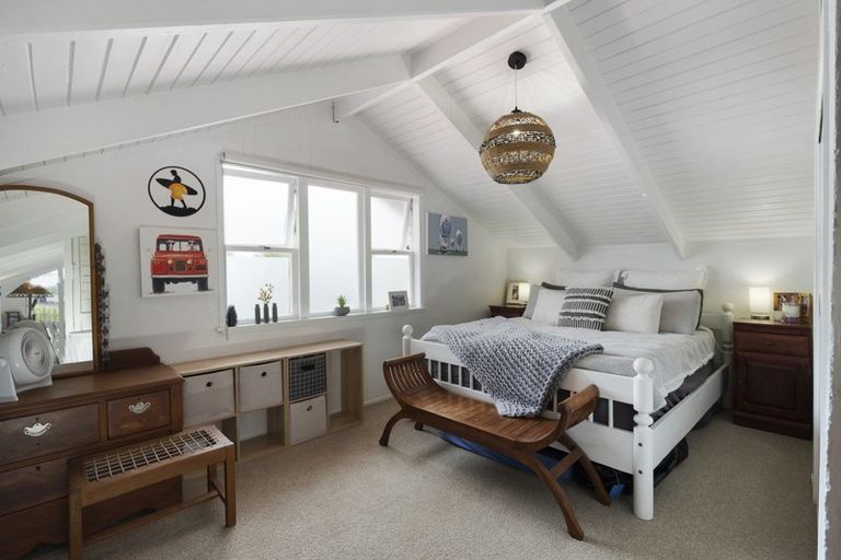 Photo of property in 36 Omokoroa Road, Omokoroa, 3114