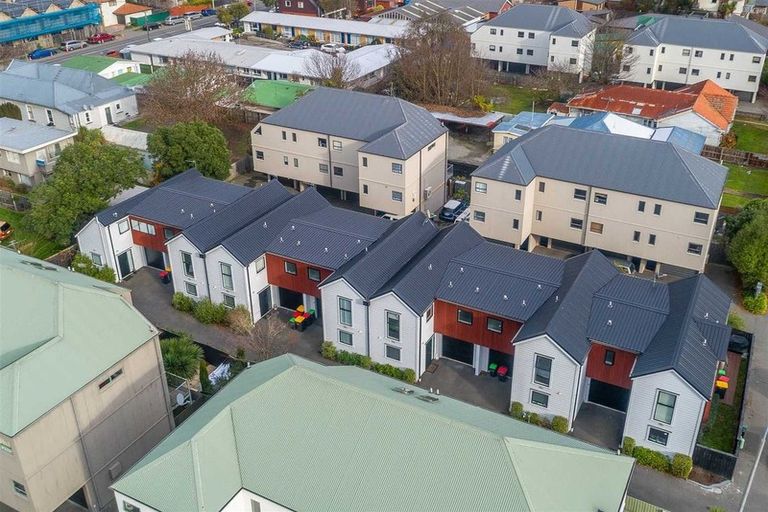 Photo of property in 6/250 Worcester Street, Christchurch Central, Christchurch, 8011