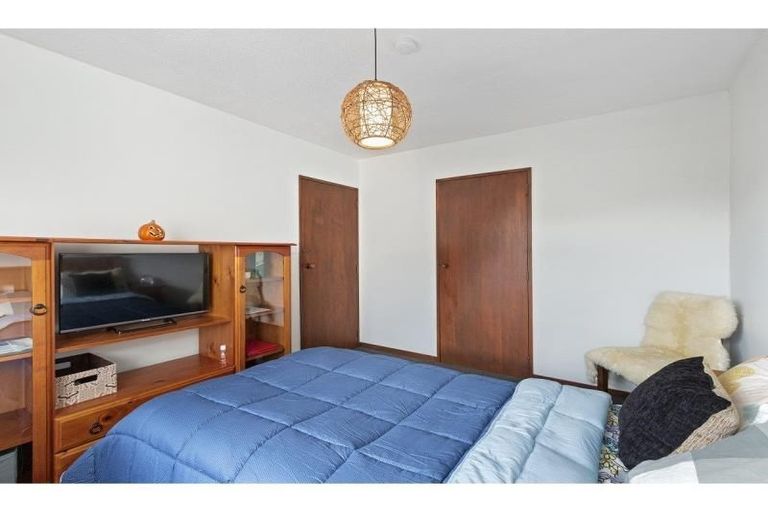 Photo of property in 2/30 Garvins Road, Hornby, Christchurch, 8042