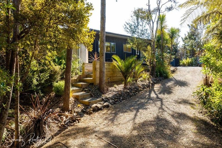 Photo of property in 13 Lancewood Lane, Pahi, Paparoa, 0571