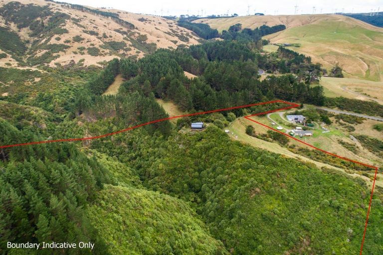 Photo of property in 631 Pahiatua Aokautere Road, Aokautere, Palmerston North, 4471