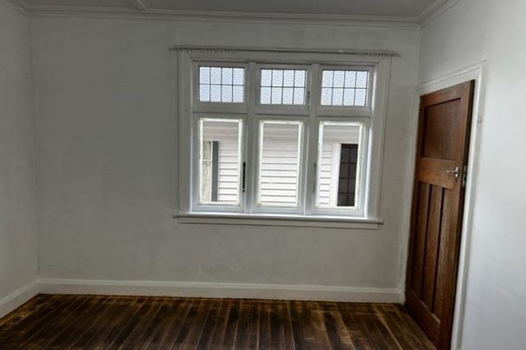 Photo of property in 56 Raroa Road, Kelburn, Wellington, 6012