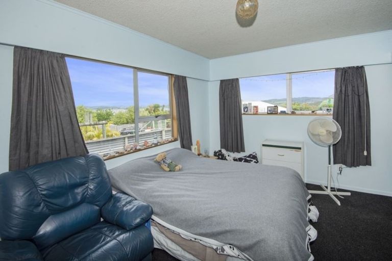 Photo of property in 14 Ross Street, Onerahi, Whangarei, 0110