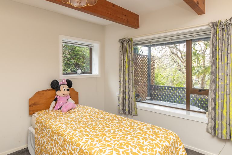 Photo of property in 125 Port Hills Road, Heathcote Valley, Christchurch, 8022