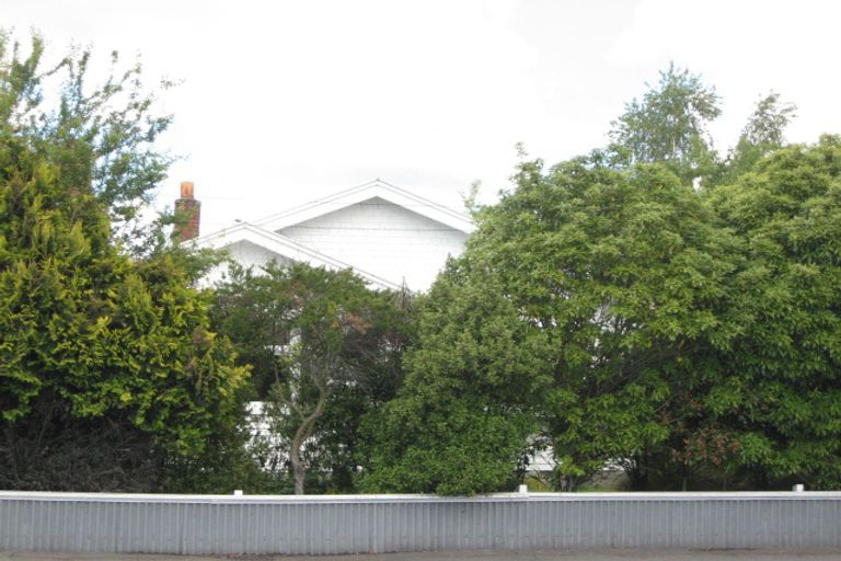 Photo of property in 1/136 North Avon Road, Richmond, Christchurch, 8013