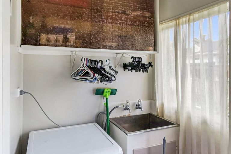 Photo of property in 5/23 Orams Road, Hillpark, Auckland, 2102