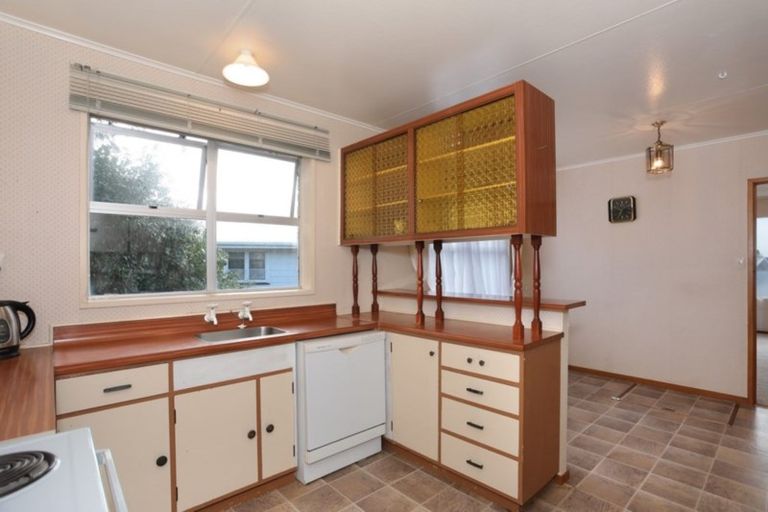 Photo of property in 22 Dewe Avenue, Feilding, 4702