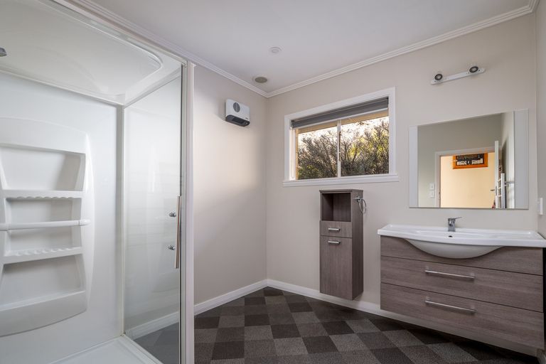 Photo of property in 6 Coulson Place, Alexandra, 9320