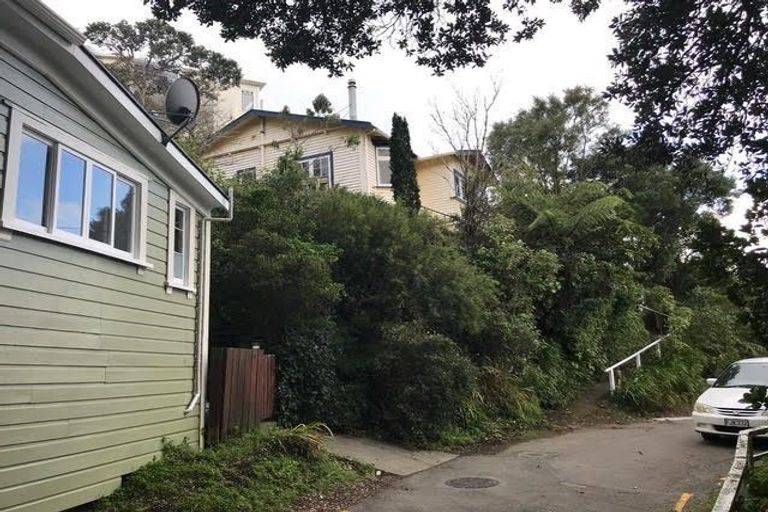 Photo of property in 18 Asquith Terrace, Brooklyn, Wellington, 6021