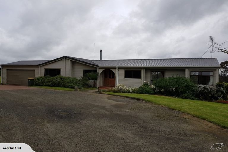Photo of property in 440 Taupaki Road, Kumeu, 0892