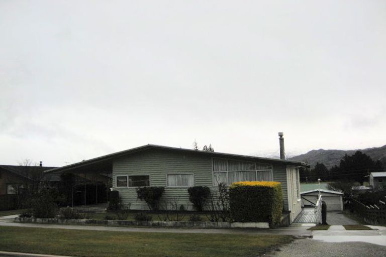 Photo of property in 63 Newcastle Street, Clyde, 9330