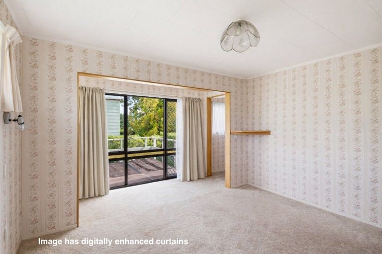 Photo of property in 27 Brandon Street, Otaki, 5512