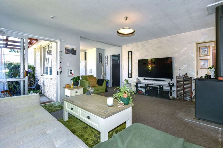 Photo of property in 161 Pacific Road, North New Brighton, Christchurch, 8083