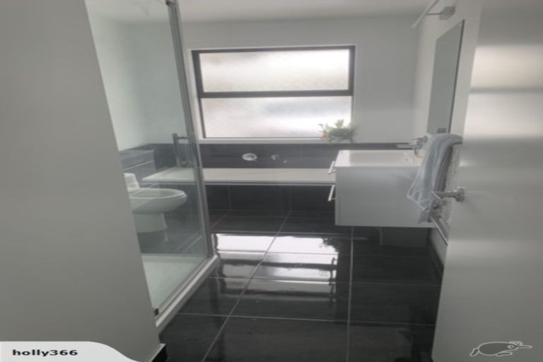 Photo of property in 3b Christian Place, Awapuni, Palmerston North, 4412