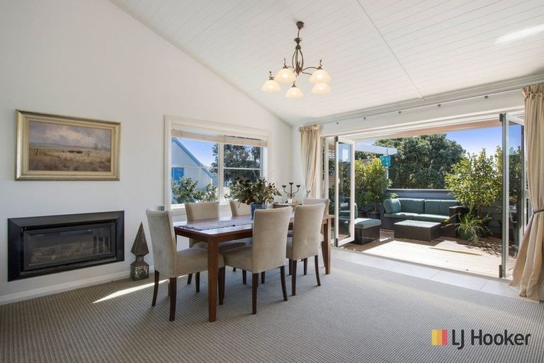 Photo of property in 19 Wakanoi Place, Bowentown, Waihi Beach, 3177