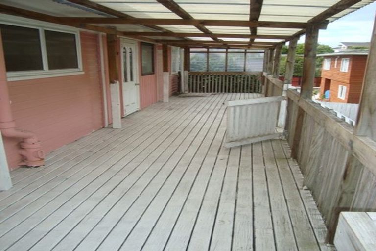 Photo of property in 16 Rotoiti Avenue, Pakuranga Heights, Auckland, 2010