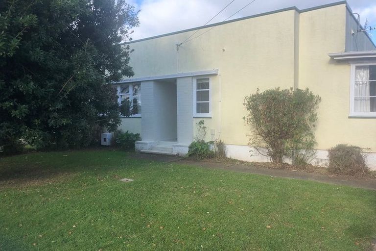 Photo of property in 86 Trafalgar Street, Waterloo, Lower Hutt, 5011