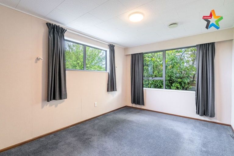 Photo of property in 63 Wye Street, Newfield, Invercargill, 9812