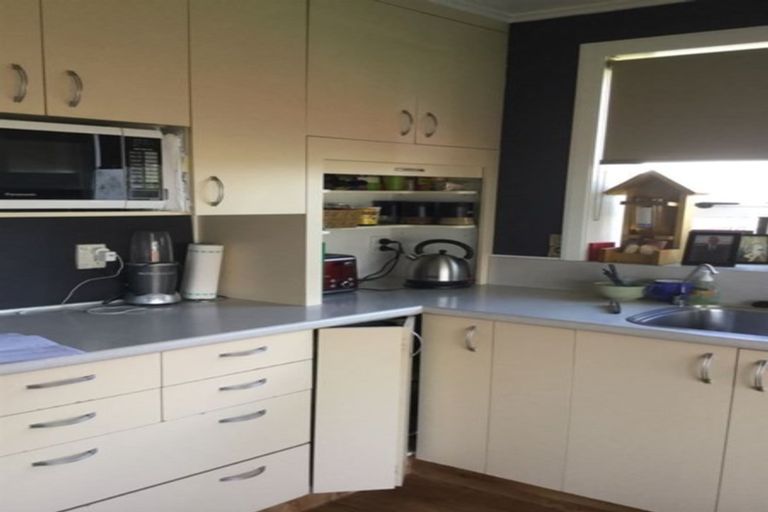 Photo of property in 36 Christie Street, Balclutha, 9230