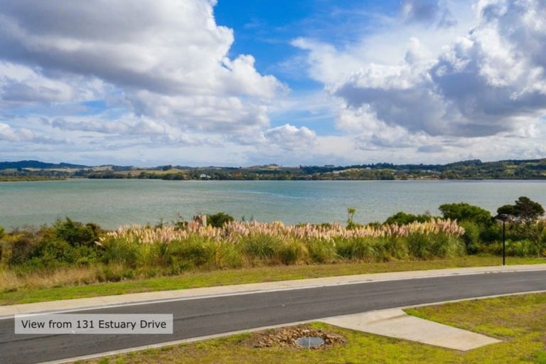 Photo of property in 131 Estuary Drive, Mangawhai Heads, Mangawhai, 0505