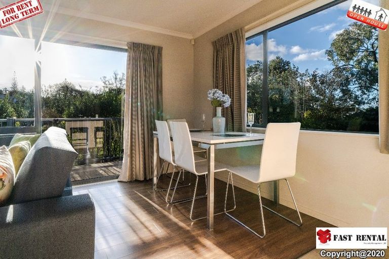 Photo of property in 220a Archers Road, Glenfield, Auckland, 0627